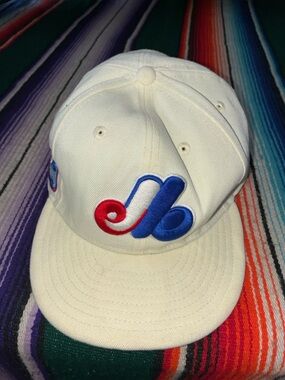 New Era Montreal Expos 59FIFTY Fitted Hat Size 8 Cream MLB